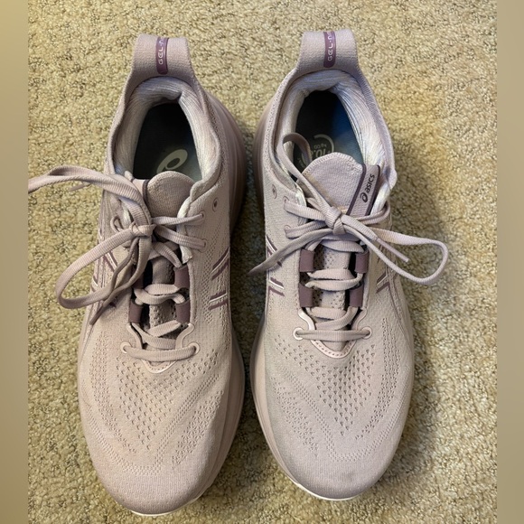 ASICS Gel Nimbus 26 Women's Lavender Running Shoes - Picture 1 of 7